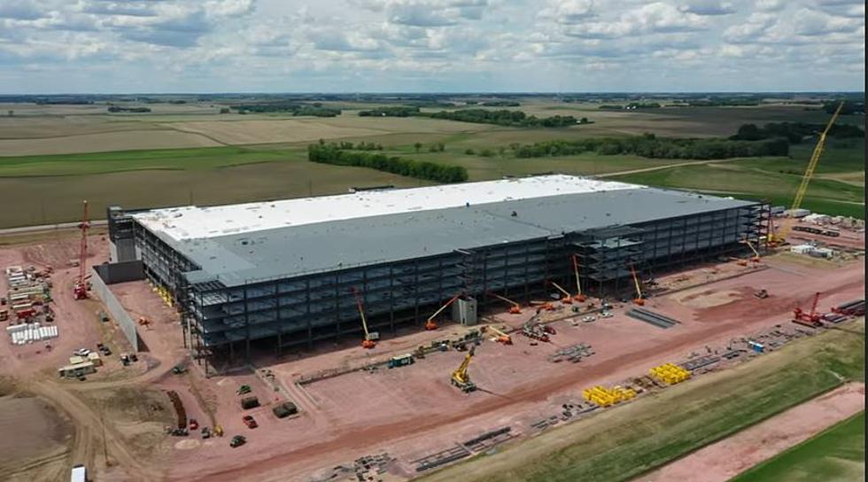 New Drone Video of Amazon Building Construction In Sioux Falls