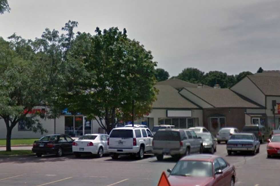 Sioux Falls Video Lottery Machine Damaged, Cash Taken