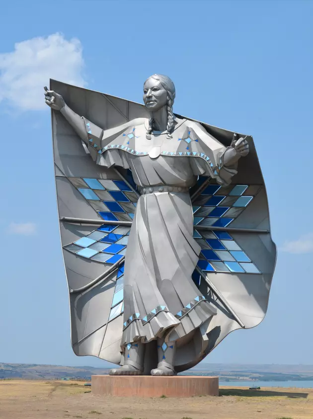 Artist Dale Lamphere to Speak at Free Public Event in Sioux Falls