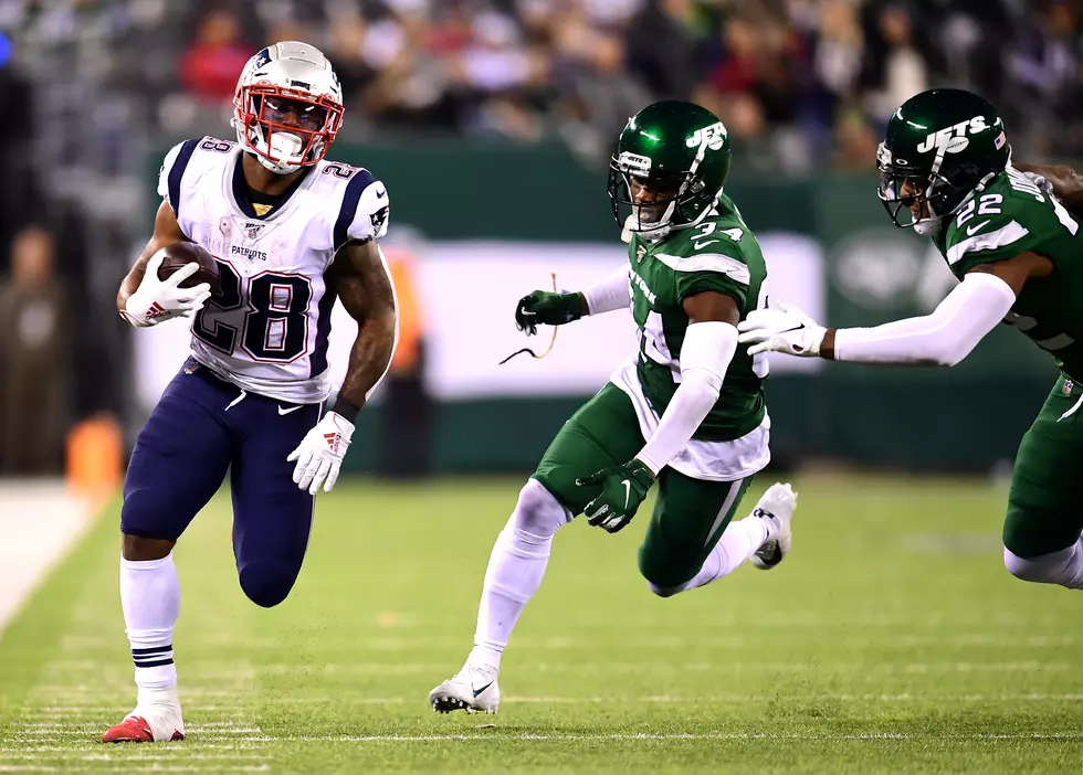 Patriots Remain Undefeated, Shutout Jets