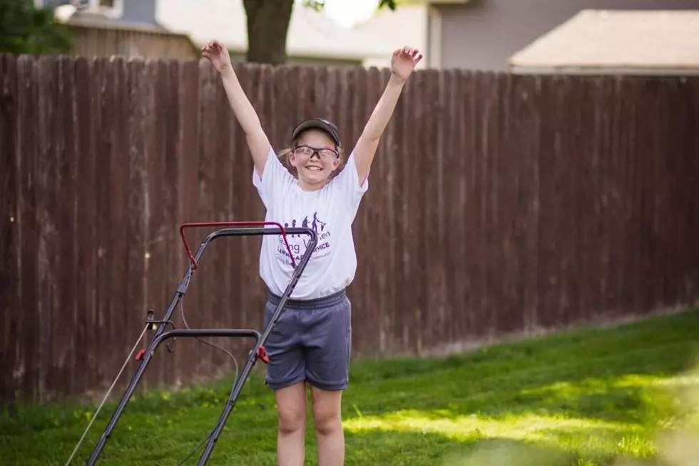 Sioux Falls Girl Takes on ’50 Yard Challenge’