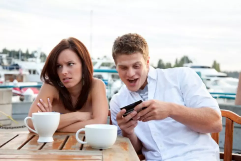 Are Smartphones the Reason Why More People Are Cheating?