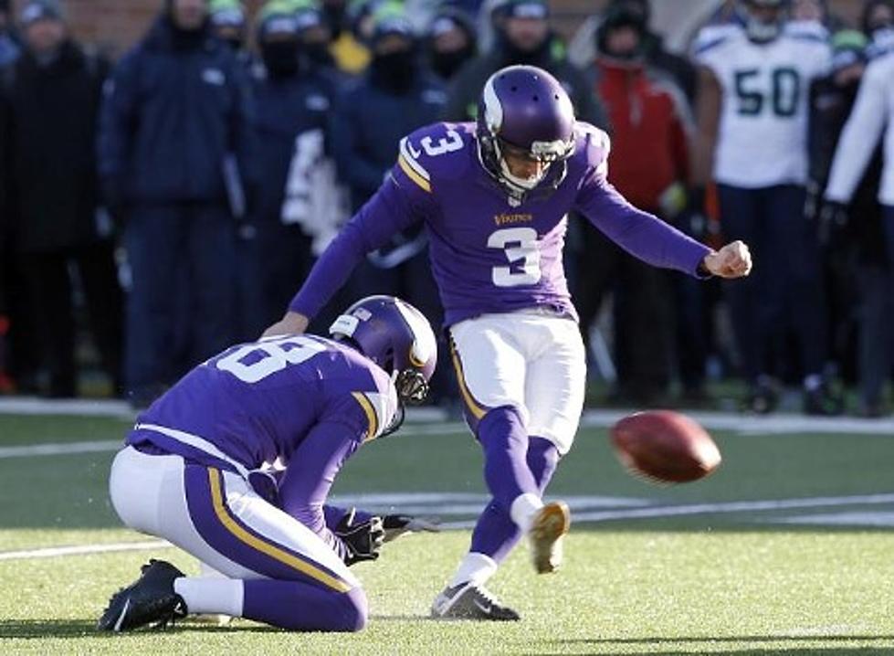 Minnesota First-Graders Send Supportive Messages to Viking Kicker Blair Walsh