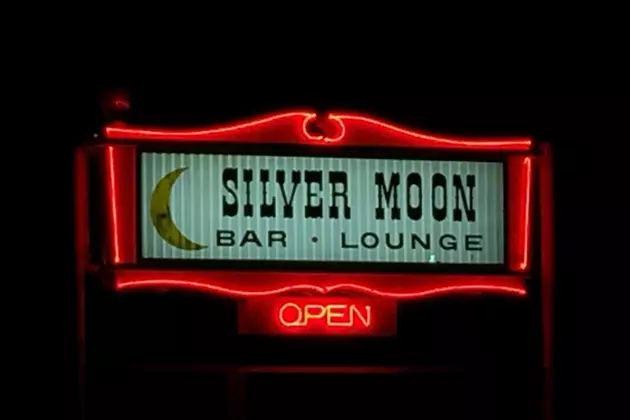 Sioux Falls Dive Bar Tour: Silver Moon Bar