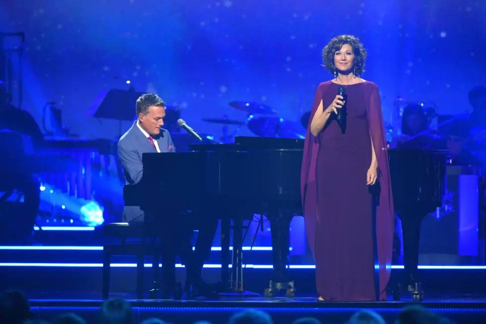 Amy Grant and Michael W. Smith Bring Christmas Show to Denny