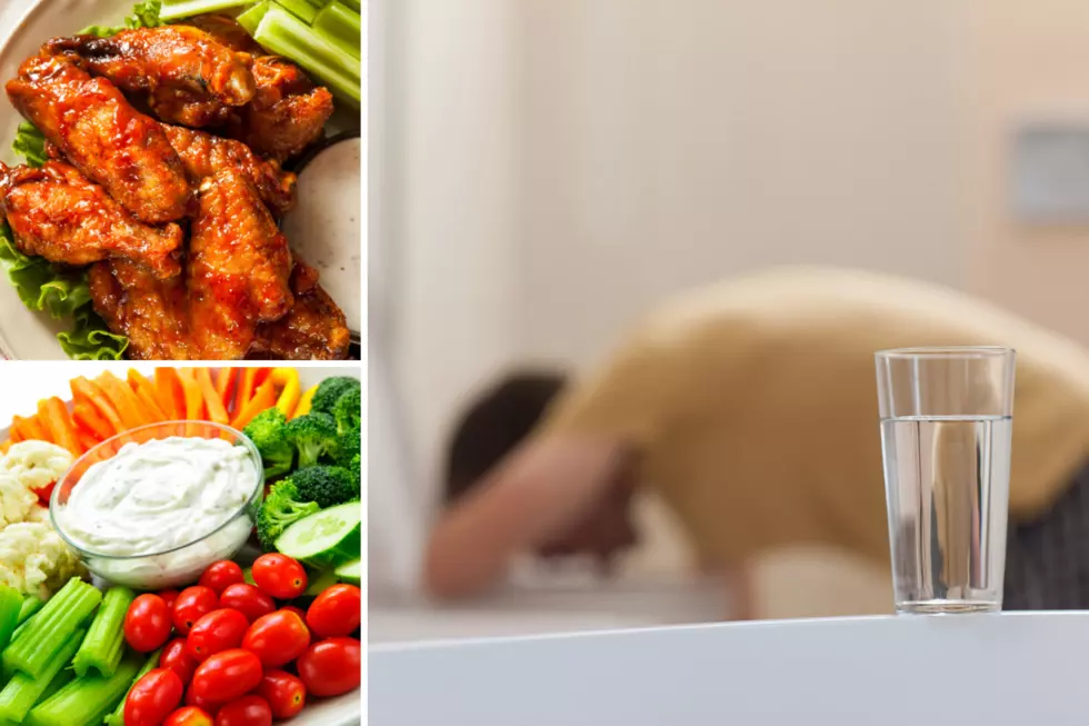 Don't Get Tackled by Food Poisoning at Your Super Bowl Party