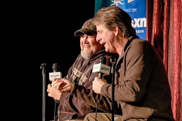 Hang on to Something! Jeff Foxworthy, Larry the Cable Guy Coming to Sioux Falls