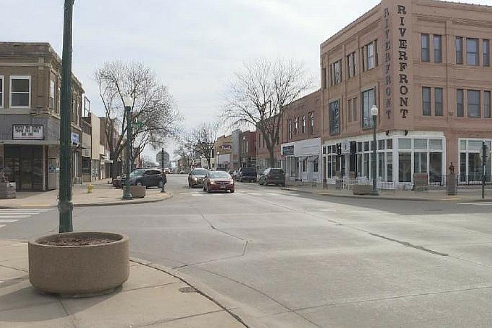 Yankton Hikes Fees on Street Peddlers within the City