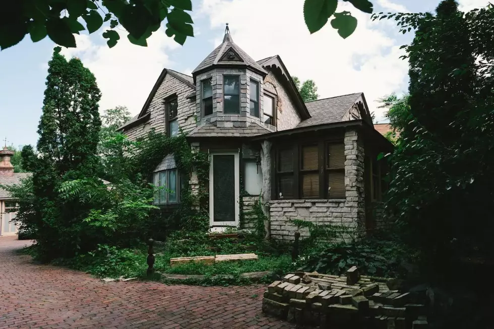 This Minnesota Airbnb Is One of the Most Haunted in America