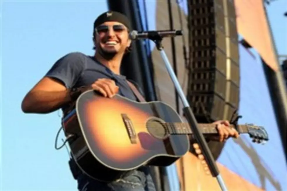 Country Star Luke Bryan is a New Spokesman for Cabela&#8217;s Outfitters