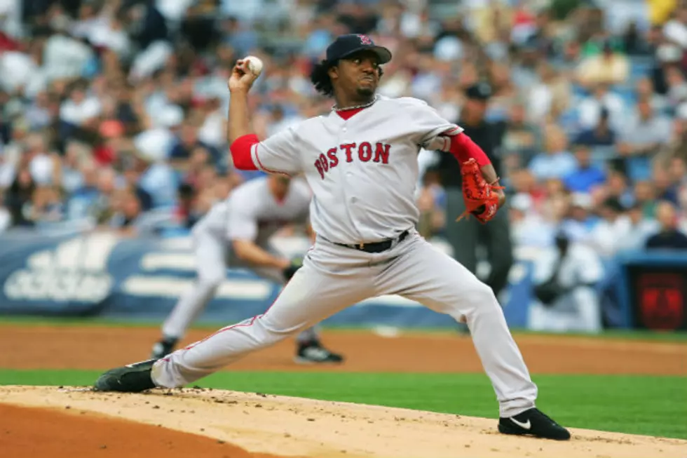 Baseball Hall of Fame Inducts Pedro Martinez and 3 Other New Members for 2015 Class &#8212; Who Are They?