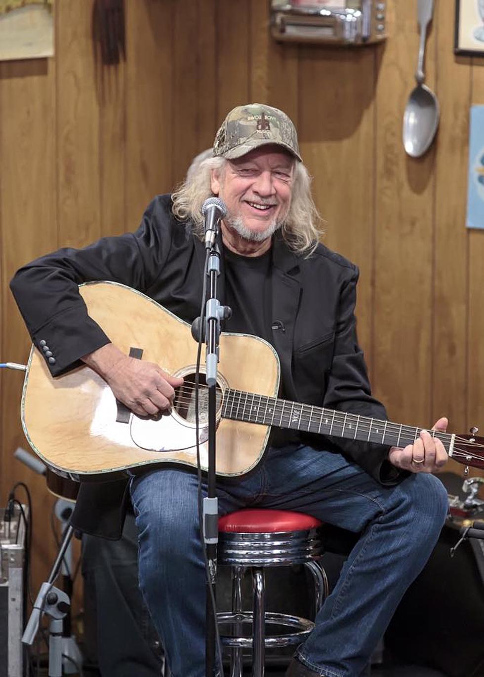 Country Icon John Anderson&#8217;s New Bluegrass Video Of The Classic &#8220;Seminole Wind&#8221; (Video)