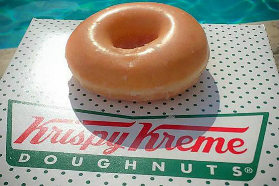 Krispy Kreme Celebrates 2020 Graduates With 12 Free Donuts