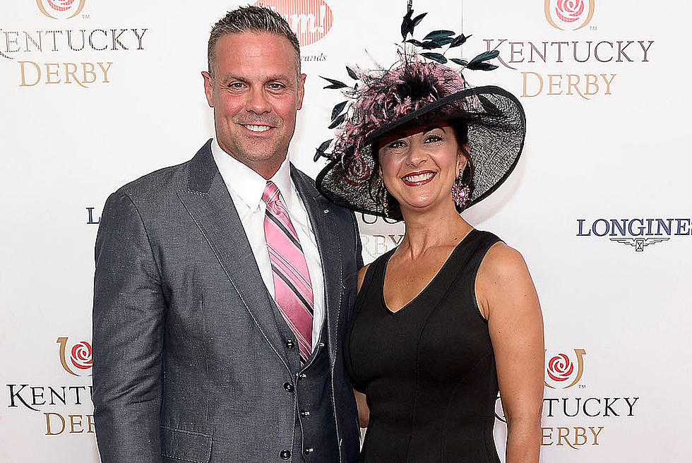Country News: Troy Gentry’s Wife Suing Over Helicopter Crash