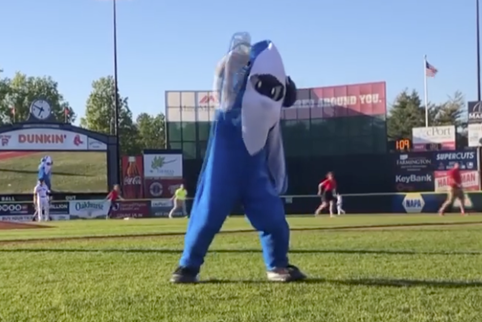 Slugger Proving Once Again He's the GOAT of Mascots