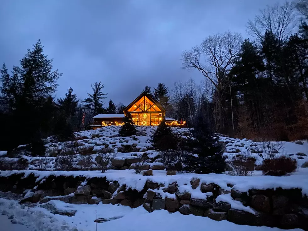 Take Your Valentine On A Romantic Getaway At This Mountain Cabin