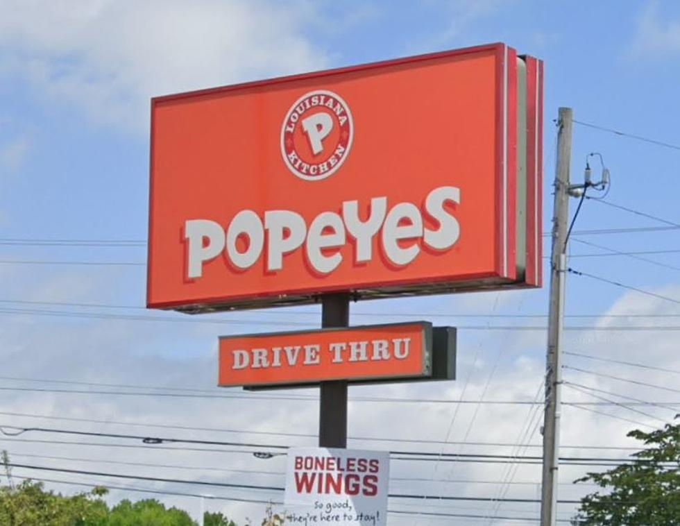 Did You Know There’s A “Hidden” Popeyes Chicken In Central Maine?