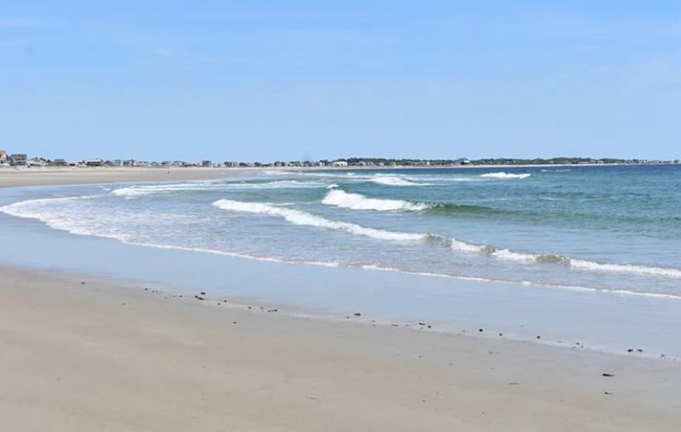 Feet Of Maine Beachgoers Were Stained Black By What?  Gross!