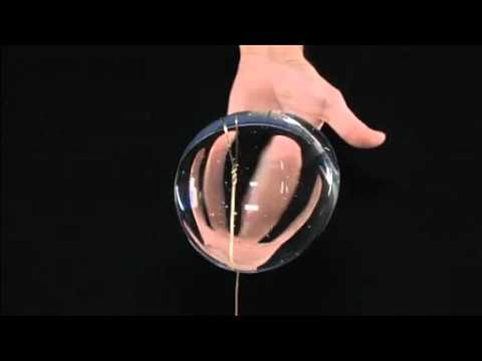 Water in Zero Gravity – Drew’s [VIDEO] of the Day