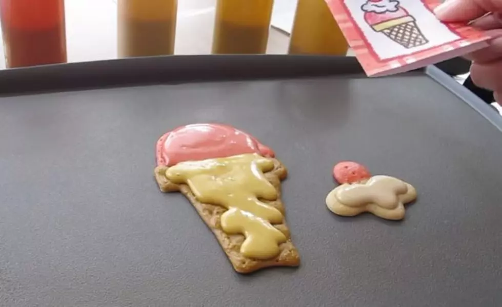 Great Pancake Art Videos Show It&#8217;s Easier Than You Think! [VIDEOS]
