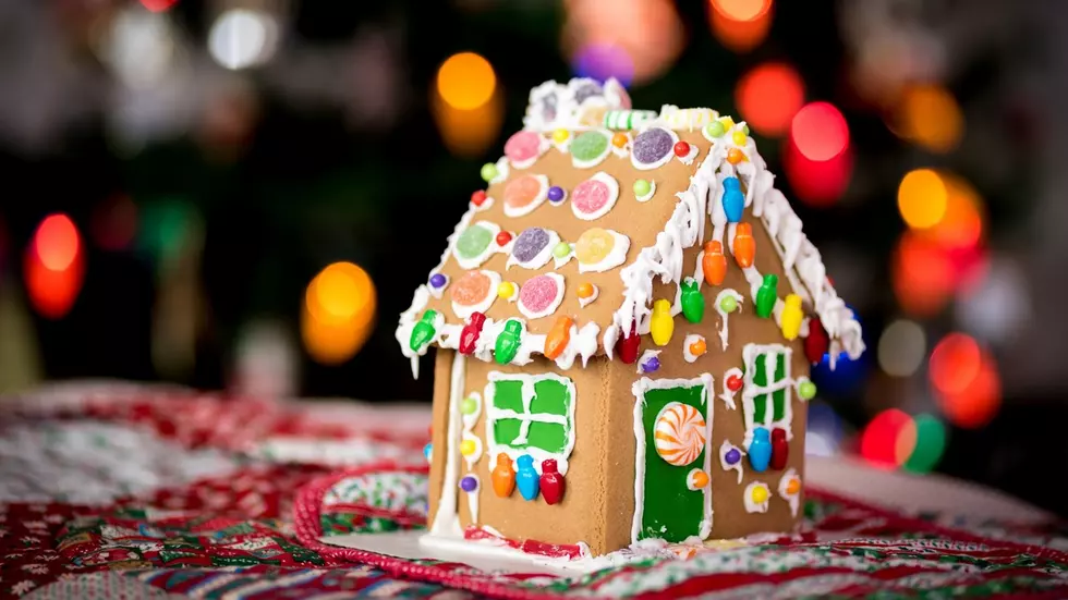 Gingerbread House Decorating Fundraiser at Foothills December 8