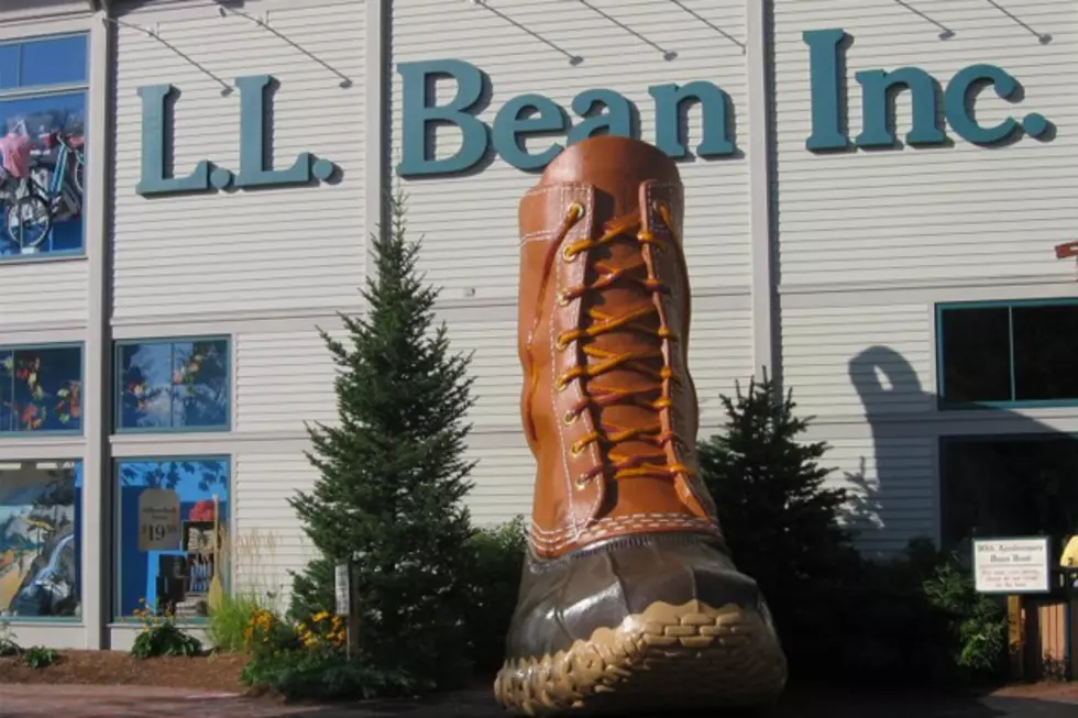 What Size Is The Boot Outside LL Bean In Freeport?