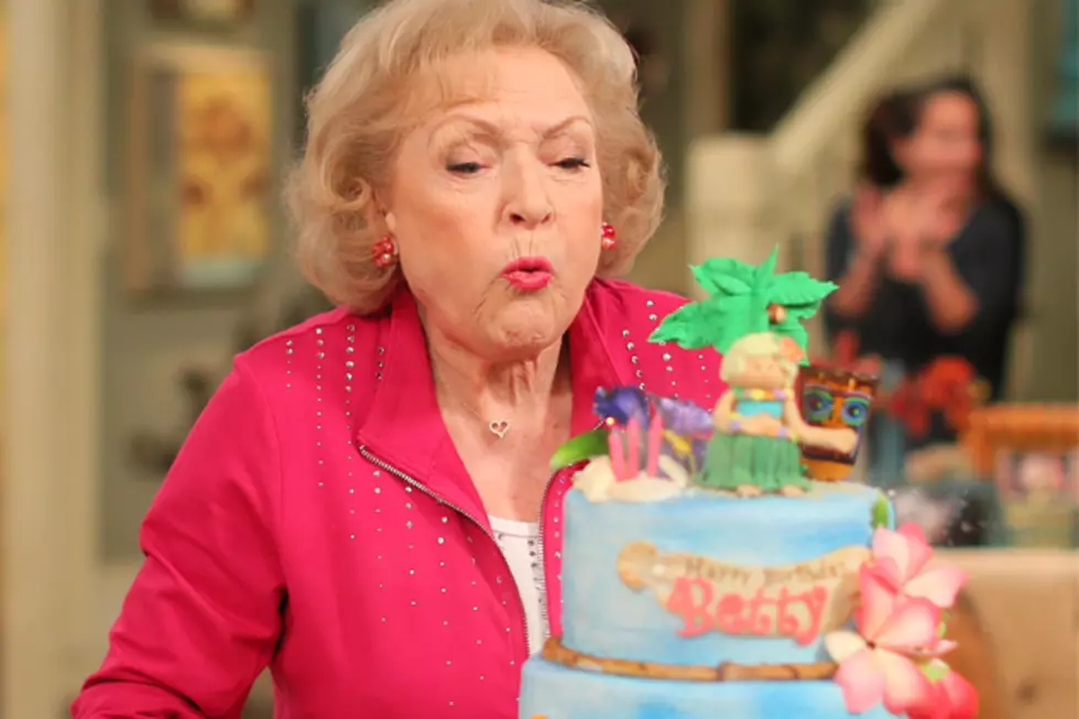 Celebrate Betty White’s 96th Birthday with the ‘Top 10 Betty White Memes’