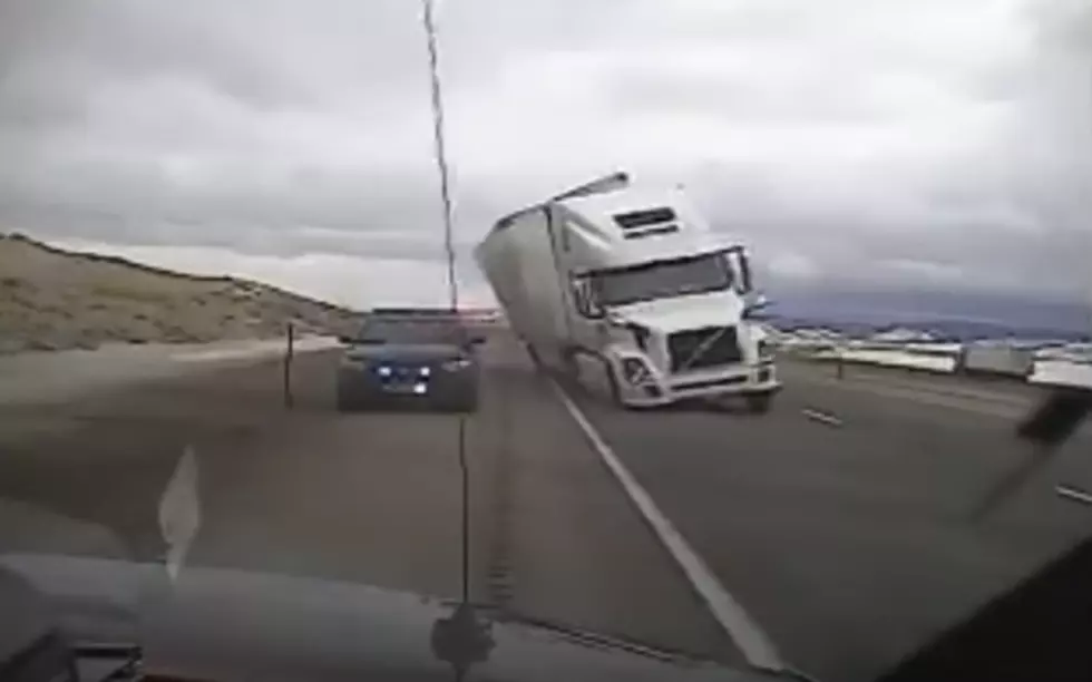 Wild Wyoming Winds Turn Trailer Truck Into A Sail