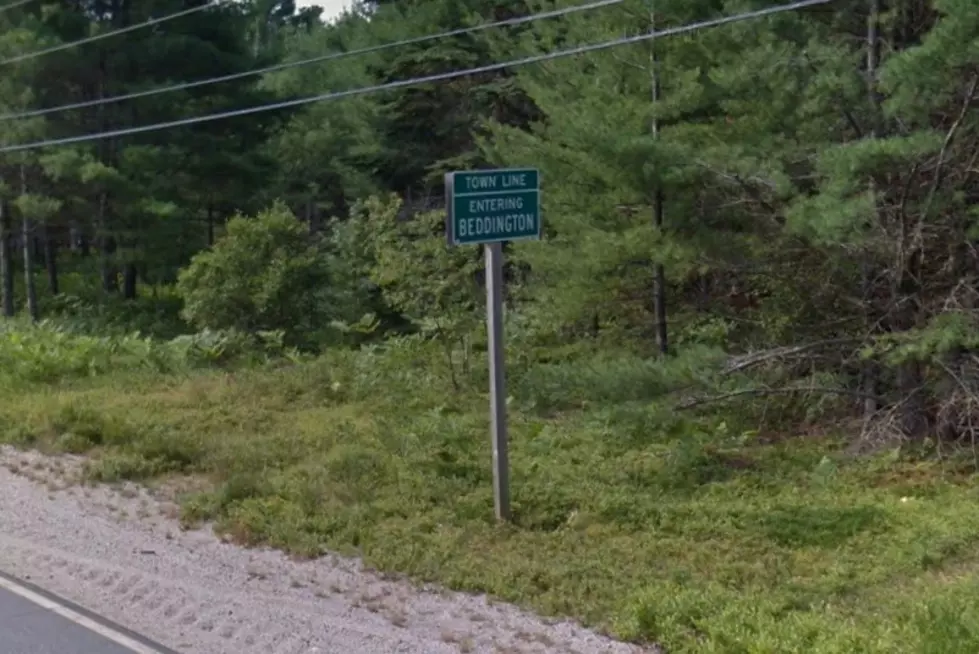 The Smallest Town In Maine Has A Population Of Less Than 50