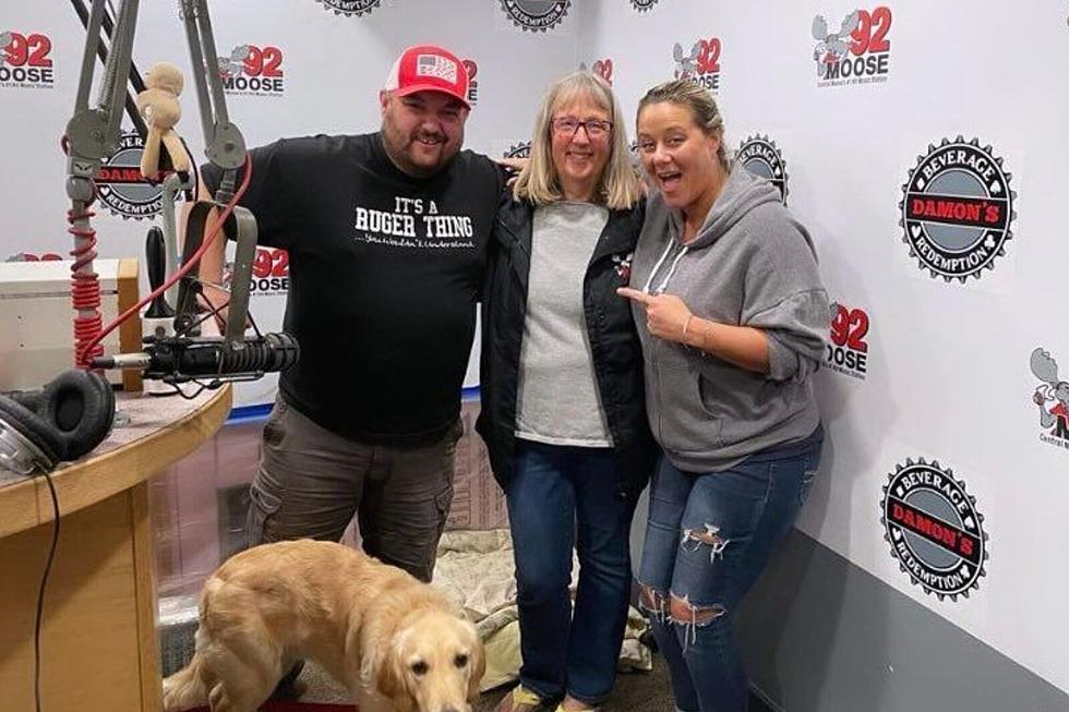 Renee Nelson Stopped By The Moose Studios for a Big Announcement
