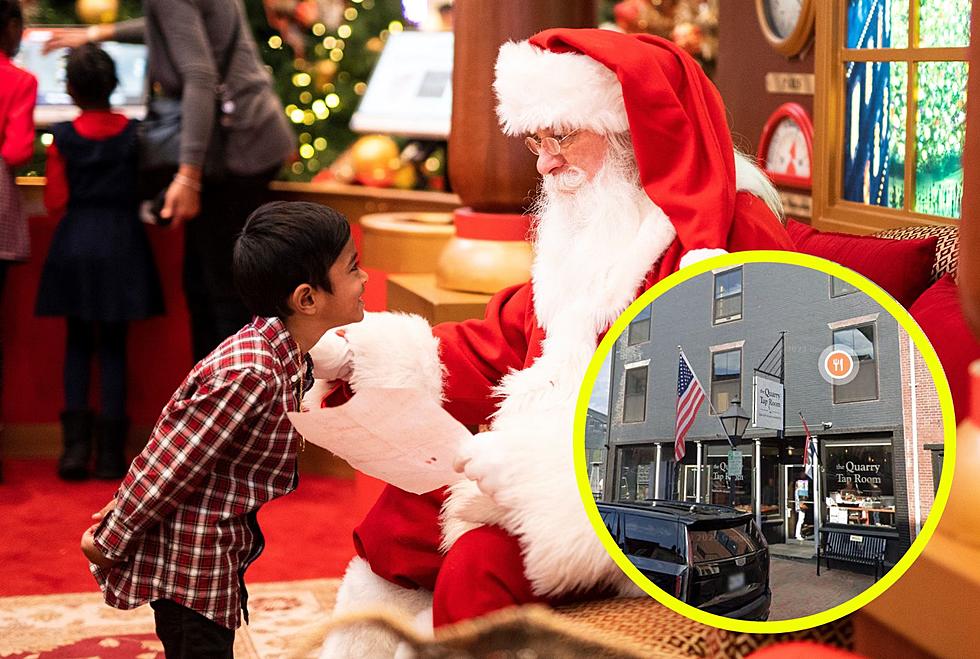 Get a Photoshoot of Your Kids & Santa at This Wicked-Popular Central Maine Restaurant
