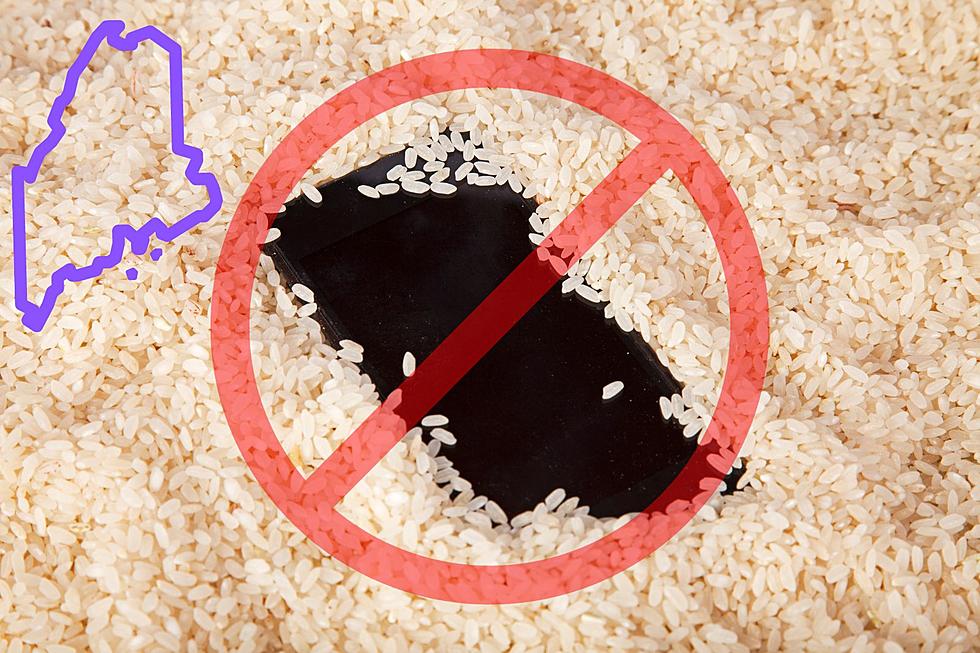 Maine Residents Told to Never Put Their Wet Cell Phones in Rice