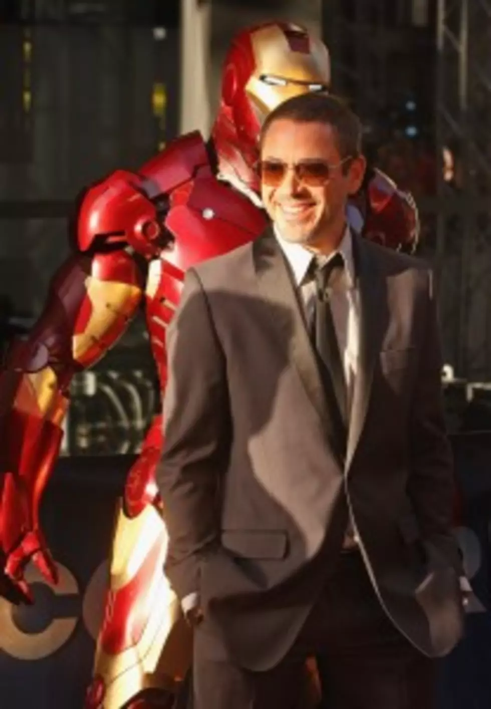 Iron Man 3 Movie Trailer Gets Cheers