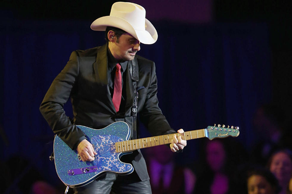 Brad Paisley in Portland, Maine Working On (and Outside) His &#8216;Southern Comfort Zone&#8217;