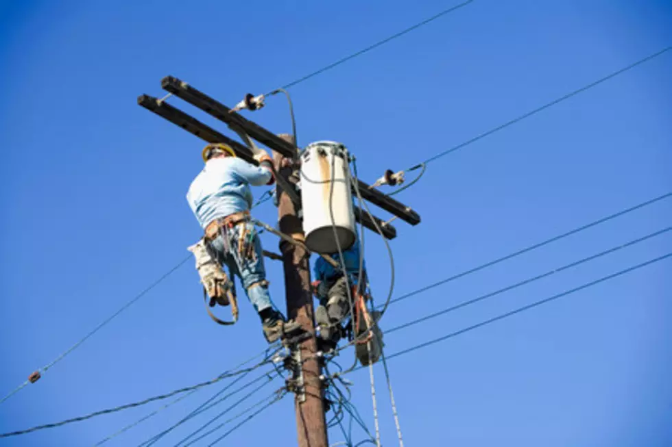 Emera Maine Working on Power Outages