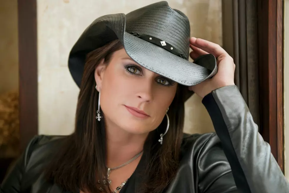 Remember When Terri Clark Did A Patriots Version Of ‘I Wanna Do It All?’ [VIDEO]