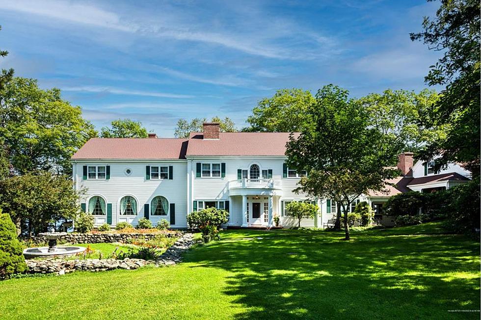 See Inside This Brooklin Home on Blue Hill Bay [PHOTOS]