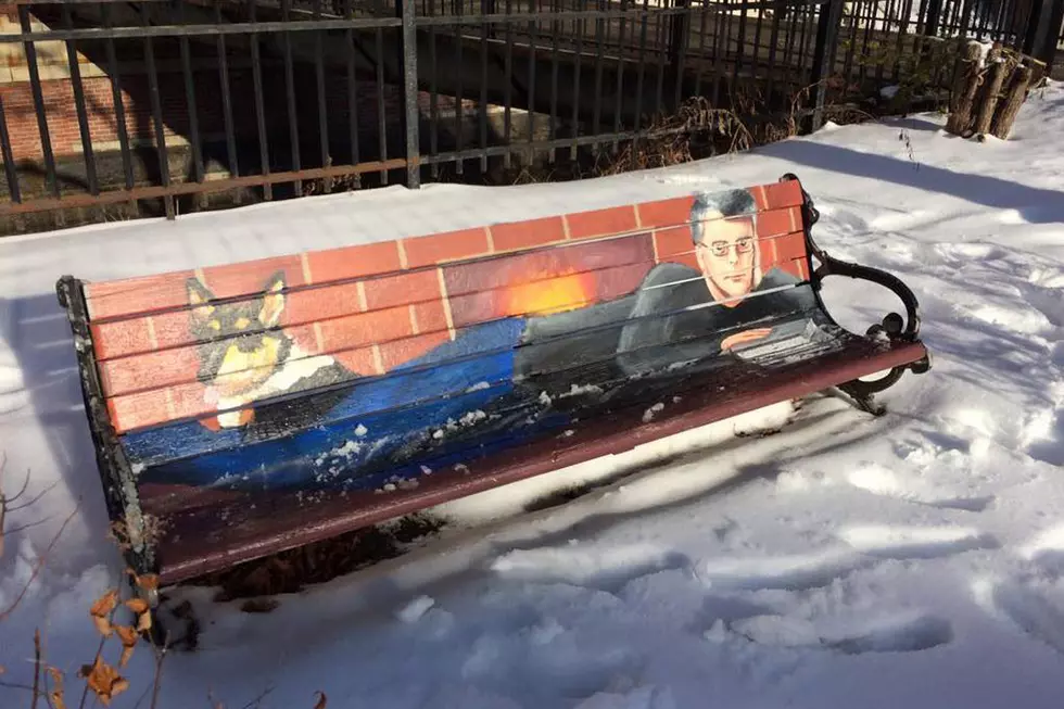 Have You Seen This Stephen King Bench in Downtown Bangor? [PHOTO]