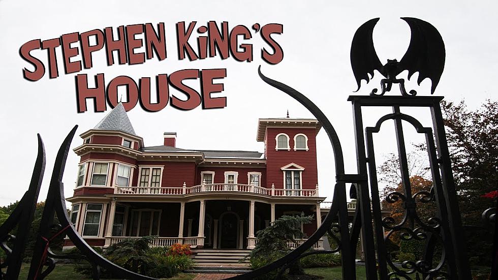 Tourist Visits Stephen King&#8217;s &#8216;Beautiful, Creepy House&#8217; [VIDEO]