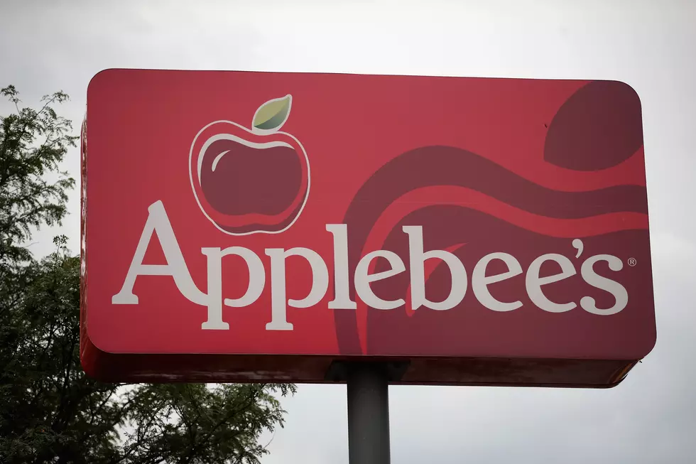 Z Morning Show-Sarah Gets No Love From Applebee&#8217;s [AUDIO]
