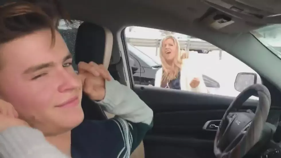 Mom Dances To Backstreet Boys In Traffic Jam As Her Horrified Son Watches