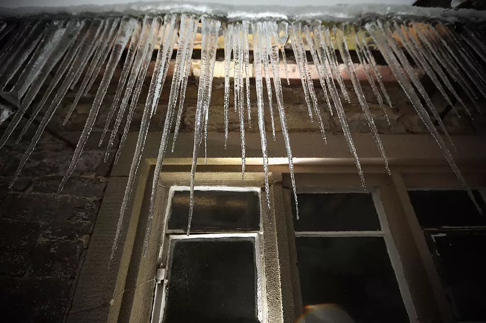 Hey Maine! Here Is Why You Shouldn&#8217;t Eat Icicles