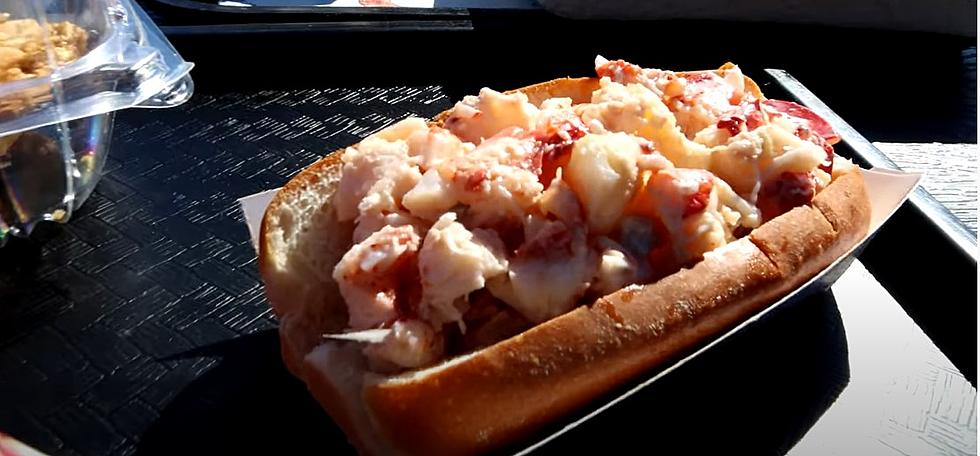 A Couple Comes To Maine In Search Of The Perfect Lobster Roll