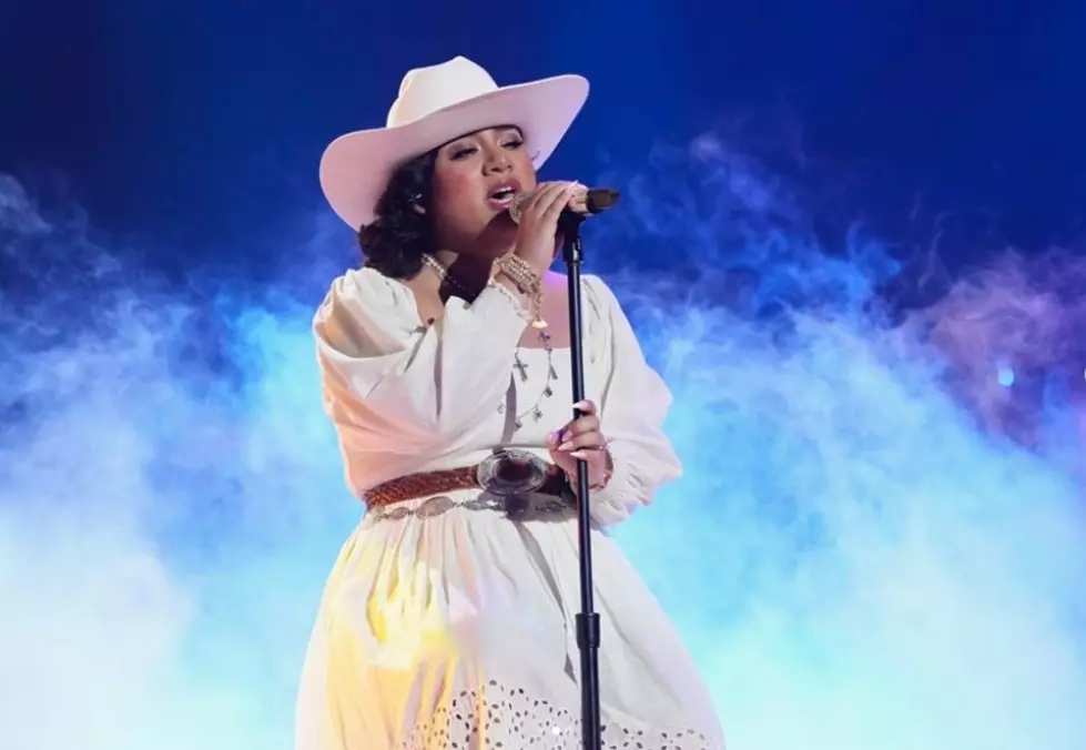 Maine’s Julia Gagnon Soars Into The Top 7 On ‘American Idol’