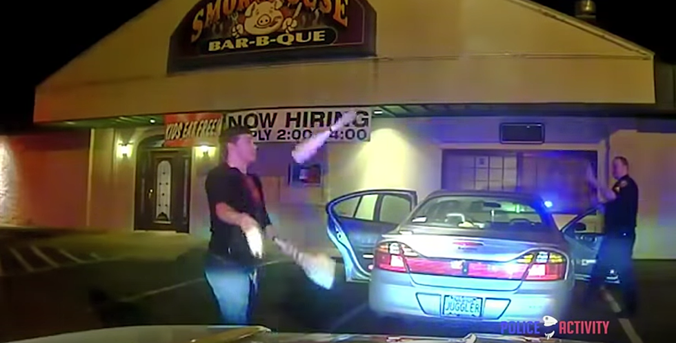 Driver Proves Sobriety By Juggling [VIDEO]