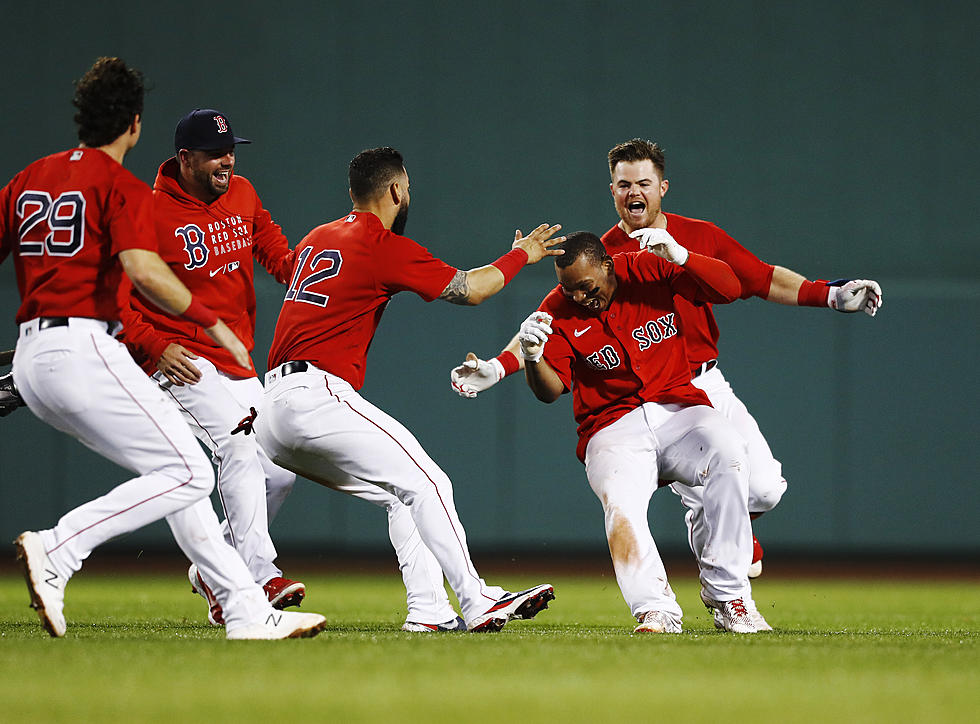 Red Sox Walk-Off with Win Over Blue Jays 2-1 [VIDEO]