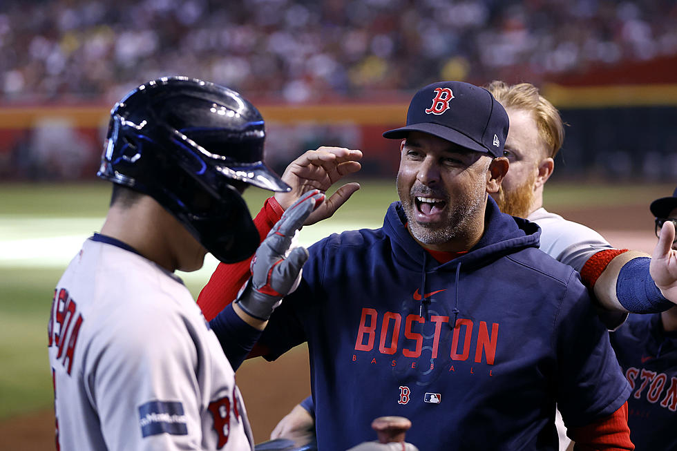 Red Sox Play Small Ball – Beat Arizona 2-1 on Safety Suicide Squeeze