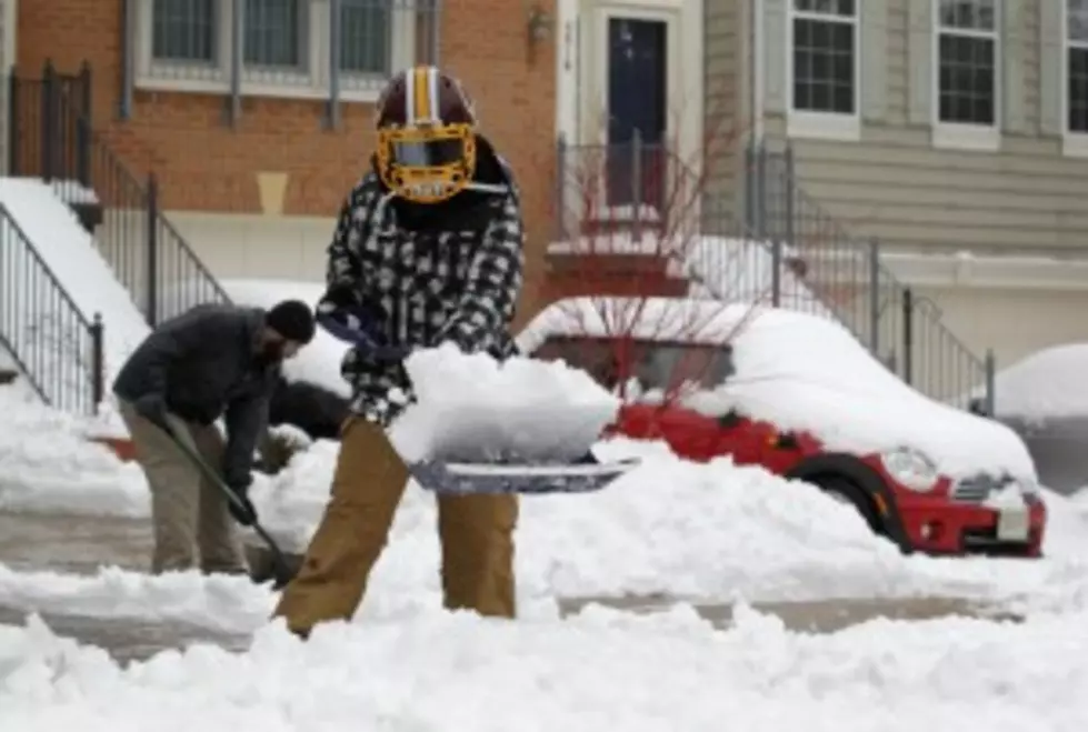 Snow Shoveling Tips &#8211; Your Back Will Thank You