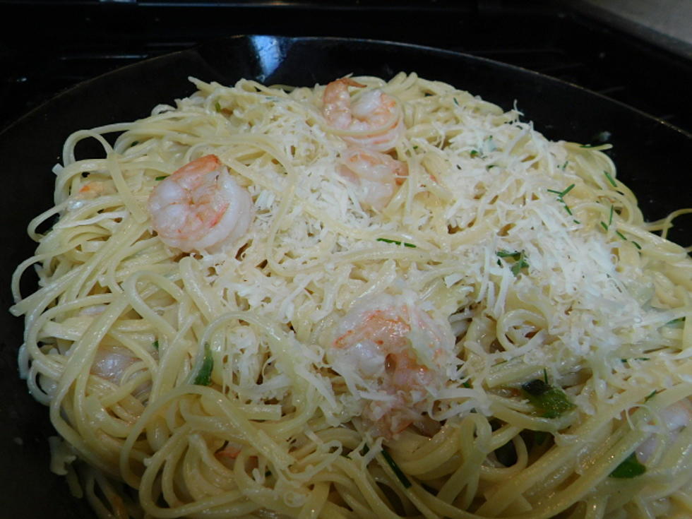 Foodie Friday Garlic Shrimp Linguini