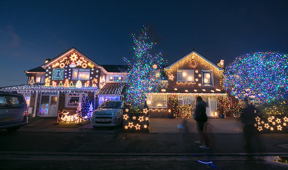 Holiday Light Displays: Over the Top?